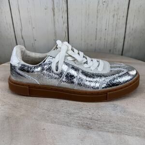 Cushionaire BALANCE Womens Sneakers Size 8 Retro Y2K Silver Lace Up Shoes New